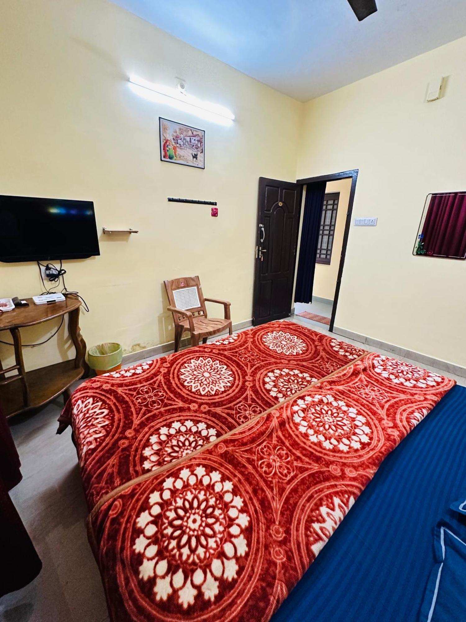 G Mount Budget Stay Munnar Εξωτερικό φωτογραφία